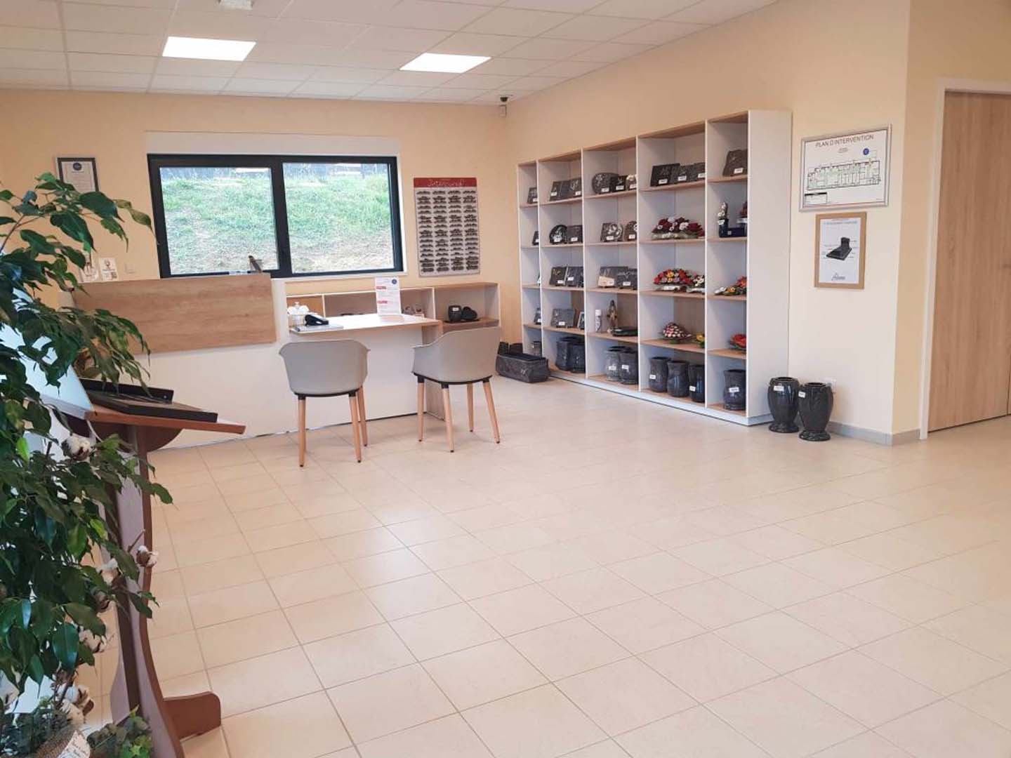 Salon Funeraire Menneville (4)