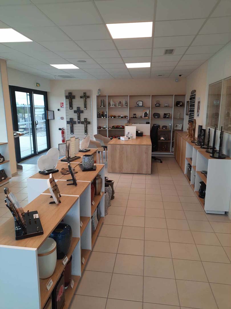 Salon Funeraire Menneville (5)